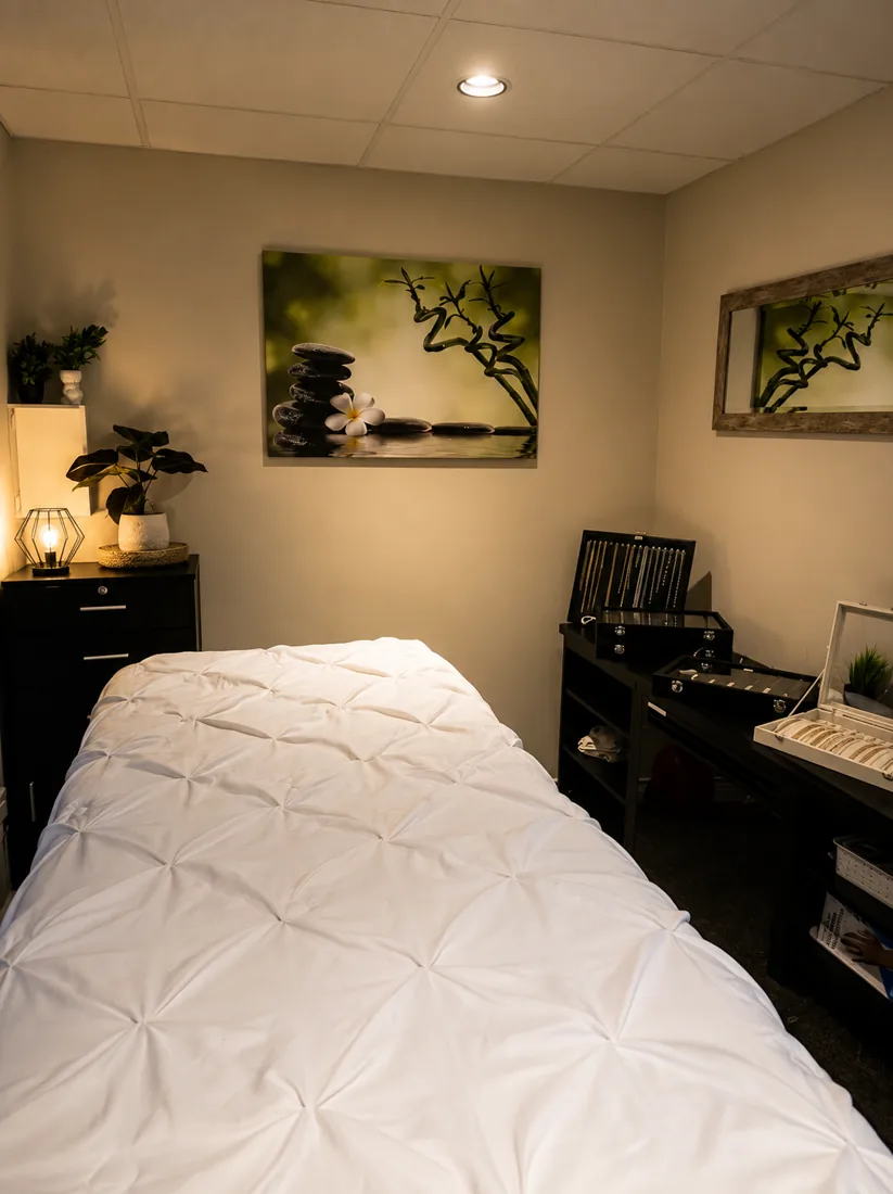 The facial and treatment room at Kreative Beauty